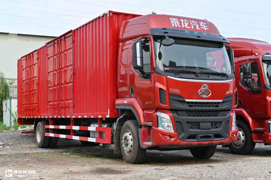 想买9.6米大单桥载货车看这里,最大260马力,乘龙M系中卡配置真不错 - 第3张 - 提加商用车网 想买9.6米大单桥载货车看这里,最大260马力,乘龙M系中卡配置真不错 - 第3张