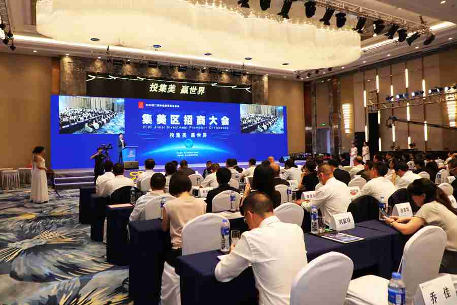 金龙客车联手京东物流,无人配送车服务的时代即将开启 - 第1张 - 提加商用车网 金龙客车联手京东物流,无人配送车服务的时代即将开启 - 第1张