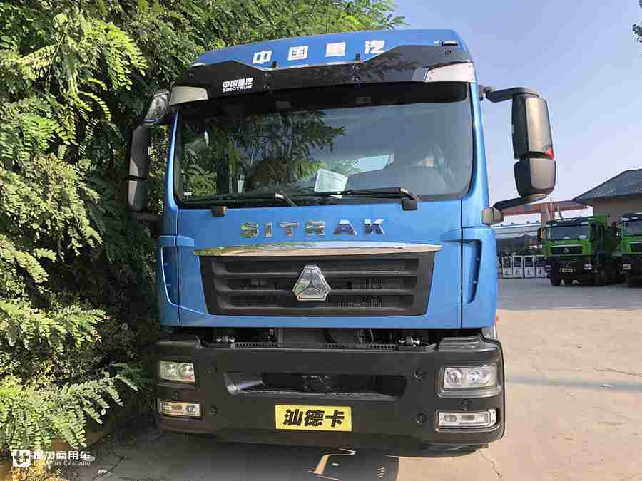 汕德卡6米8载货车来了,名字叫G5,高顶双卧配置高端又实用 - 第2张 - 提加商用车网 汕德卡6米8载货车来了,名字叫G5,高顶双卧配置高端又实用 - 第2张