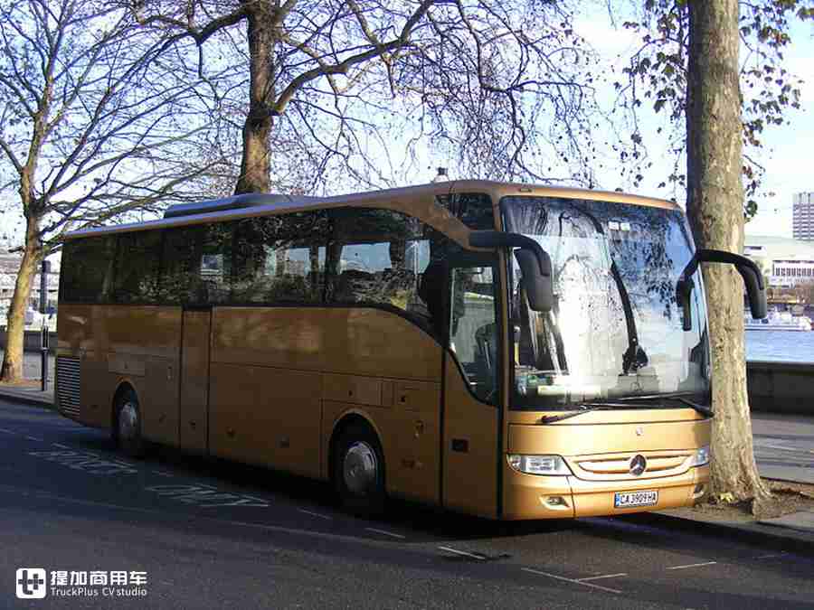 奔驰自家的旗舰大巴,第三代Tourismo客车到底有多豪华? - 第1张 - 提加商用车网 奔驰自家的旗舰大巴,第三代Tourismo客车到底有多豪华? - 第1张
