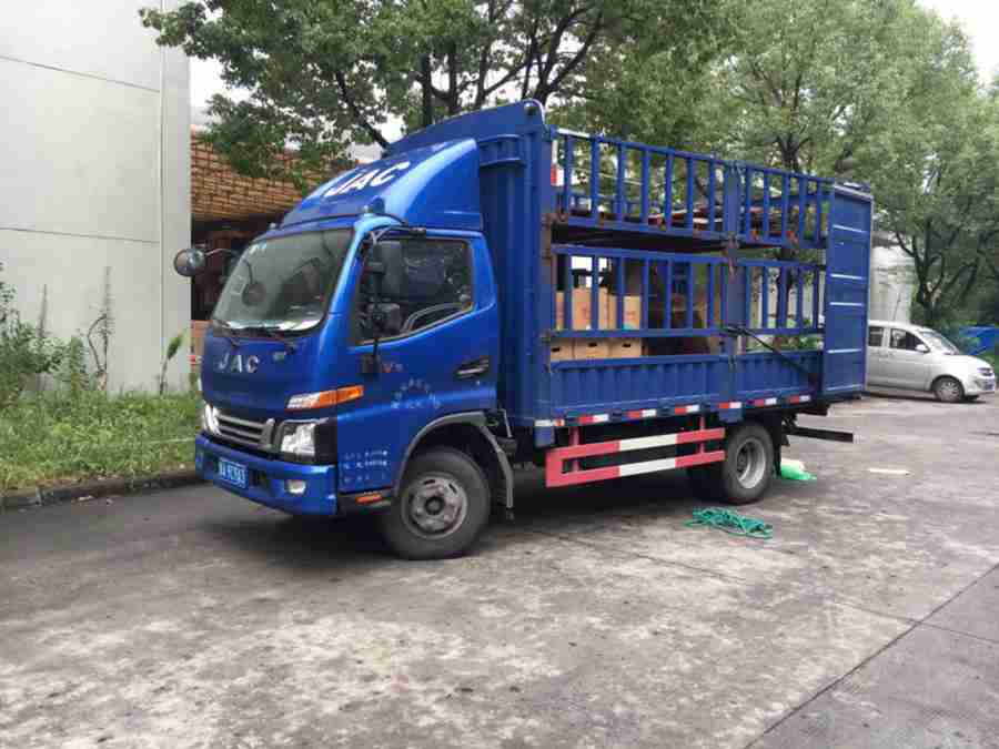 车队长用车选车经:骏铃V系列省心又省钱 - 第3张 - 提加商用车网 车队长用车选车经:骏铃V系列省心又省钱 - 第3张