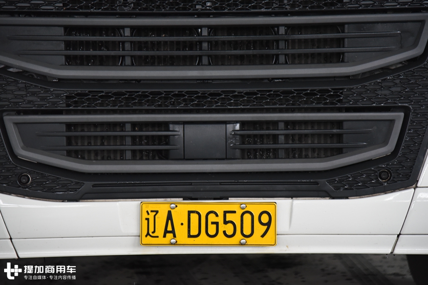 散户适合买进口卡车吗?沃尔沃卡车车主:开着得劲还省油,很值得! - 第13张 - 提加商用车网 散户适合买进口卡车吗?沃尔沃卡车车主:开着得劲还省油,很值得! - 第13张