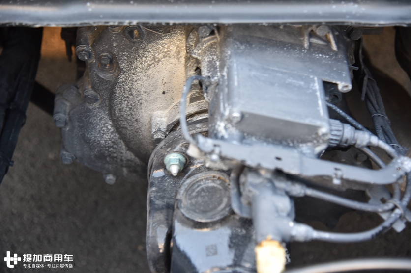 配置、体验均升级,力量与细腻集于一身,带您一睹全新曼恩TGX卡车的风采 - 第15张 - 提加商用车网 配置、体验均升级,力量与细腻集于一身,带您一睹全新曼恩TGX卡车的风采 - 第15张