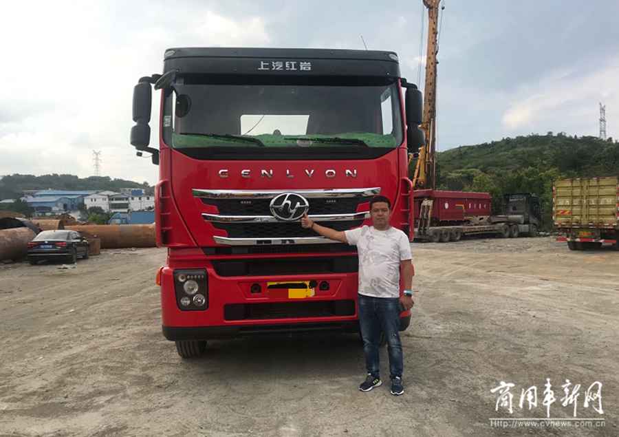 偶然相遇多年相守 红岩杰狮是他最“对”的选择 - 第1张 - 提加商用车网 偶然相遇多年相守 红岩杰狮是他最“对”的选择 - 第1张