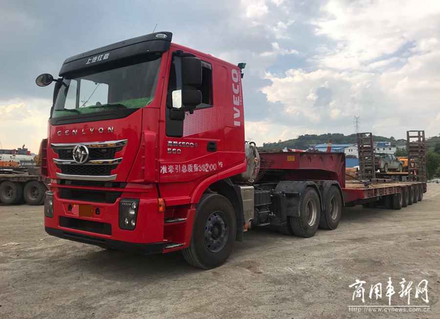 偶然相遇多年相守 红岩杰狮是他最“对”的选择 - 第2张 - 提加商用车网 偶然相遇多年相守 红岩杰狮是他最“对”的选择 - 第2张