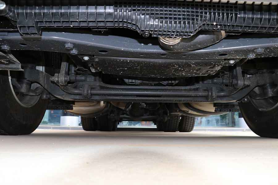 用户花近百万购买的奔驰卡车实拍,最大尺寸驾驶室,内饰还是基础配置? - 第25张 - 提加商用车网 用户花近百万购买的奔驰卡车实拍,最大尺寸驾驶室,内饰还是基础配置? - 第25张