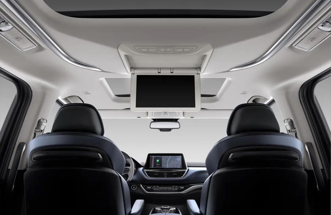 三车重磅齐发，上汽大通展现“全能MPV定制专家”实力 - 第1张