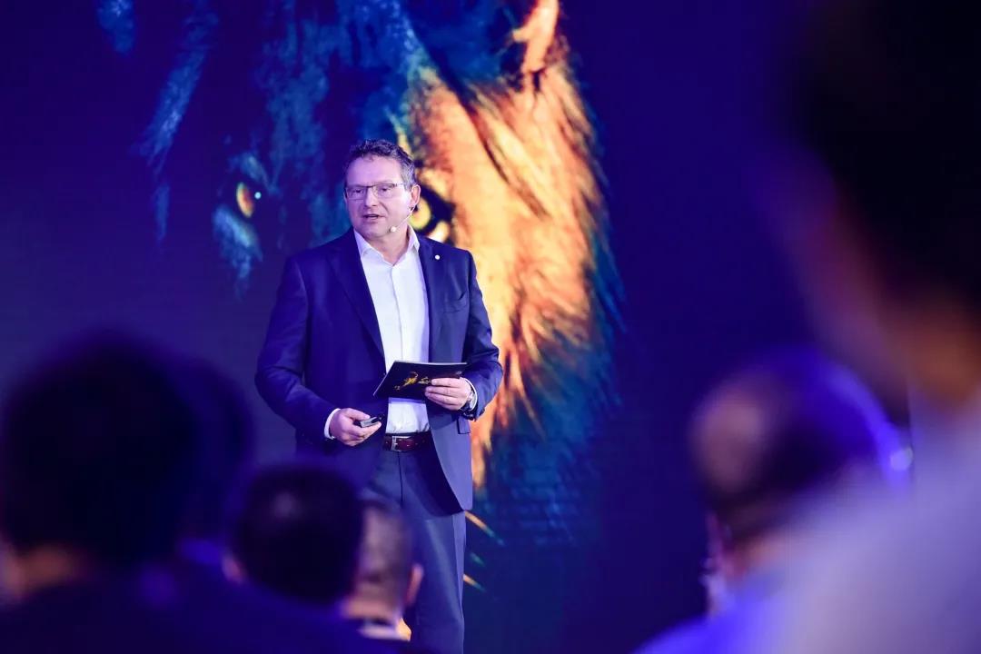 曼恩全新一代TG国内首发,CEO有话要说! - 第2张 - 提加商用车网 曼恩全新一代TG国内首发,CEO有话要说! - 第2张