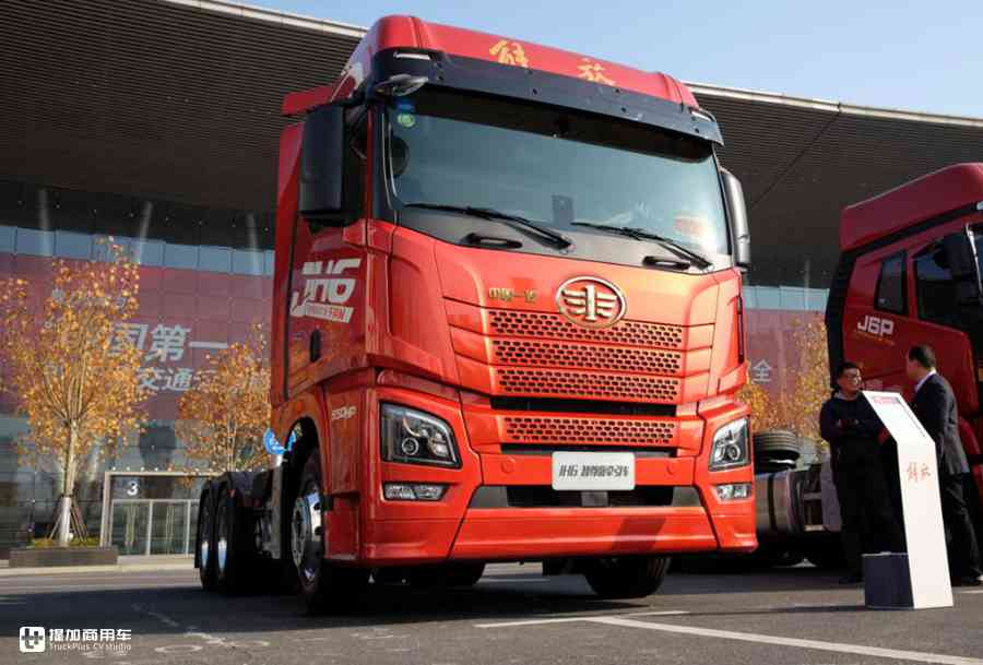 解放JH6也有简配版,小驾驶室高配置自重8.1吨,仅卖33万 - 第2张 - 提加商用车网 解放JH6也有简配版,小驾驶室高配置自重8.1吨,仅卖33万 - 第2张