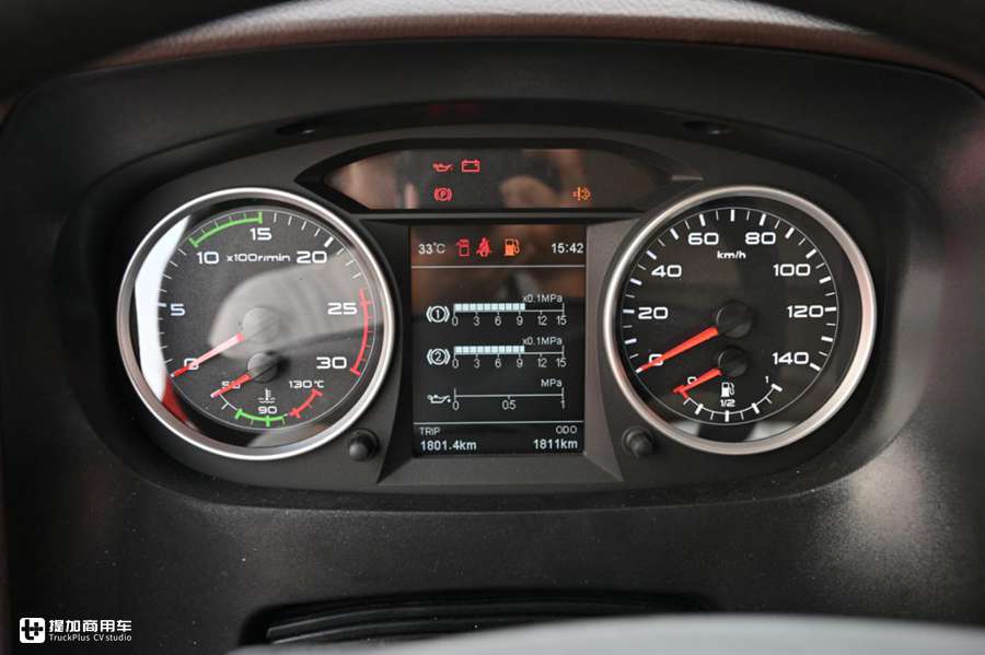 解放JH6也有简配版,小驾驶室高配置自重8.1吨,仅卖33万 - 第10张 - 提加商用车网 解放JH6也有简配版,小驾驶室高配置自重8.1吨,仅卖33万 - 第10张