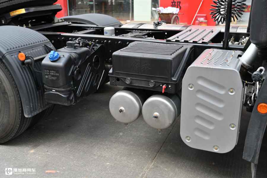 解放JH6也有简配版,小驾驶室高配置自重8.1吨,仅卖33万 - 第17张 - 提加商用车网 解放JH6也有简配版,小驾驶室高配置自重8.1吨,仅卖33万 - 第17张