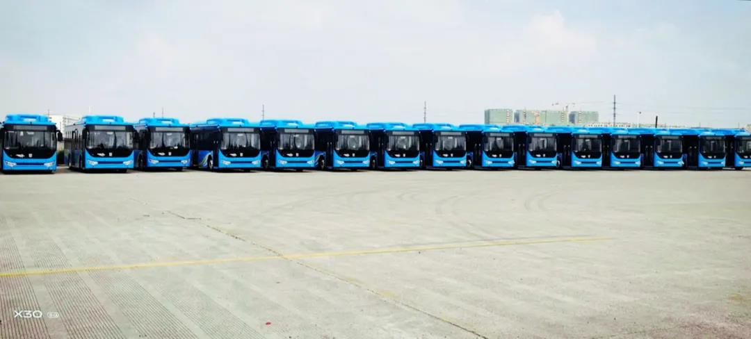 绿动甬城，吉利远程公交批量交付宁波市上线运营 - 第1张