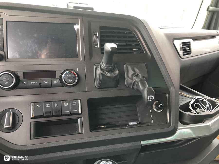 上路运行65万,偶遇的解放J7配新国标锣响挂车,车主属实豪横 - 第9张 - 提加商用车网 上路运行65万,偶遇的解放J7配新国标锣响挂车,车主属实豪横 - 第9张