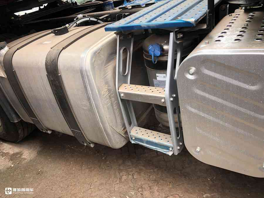 上路运行65万,偶遇的解放J7配新国标锣响挂车,车主属实豪横 - 第17张 - 提加商用车网 上路运行65万,偶遇的解放J7配新国标锣响挂车,车主属实豪横 - 第17张