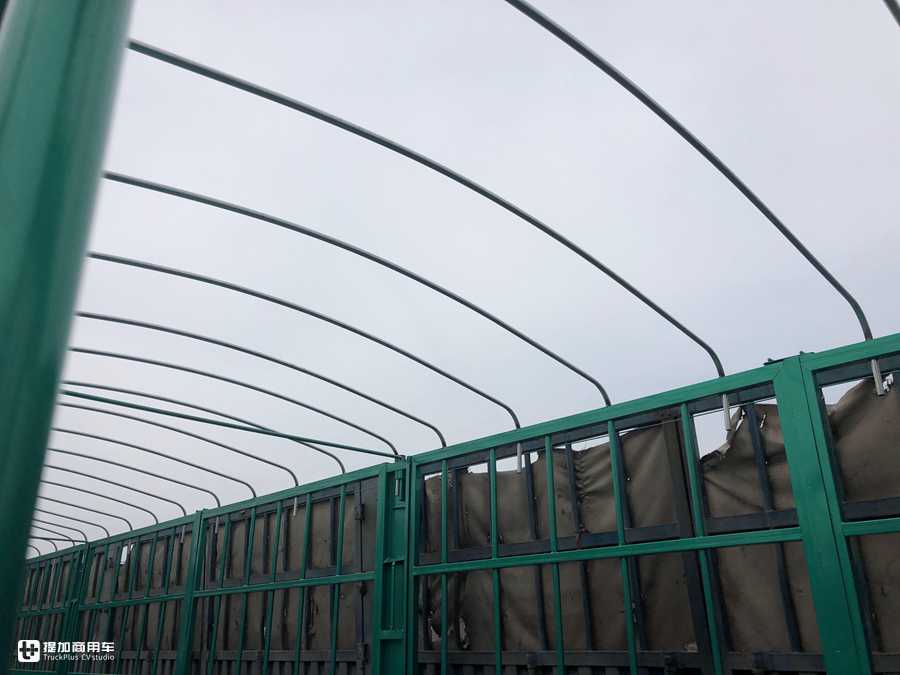 上路运行65万,偶遇的解放J7配新国标锣响挂车,车主属实豪横 - 第23张 - 提加商用车网 上路运行65万,偶遇的解放J7配新国标锣响挂车,车主属实豪横 - 第23张