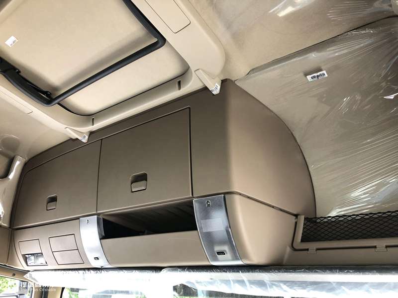 自重不足8.1吨,480马力曼技术动力配AMT变速器,高配版豪沃TX7实拍 - 第12张 - 提加商用车网 自重不足8.1吨,480马力曼技术动力配AMT变速器,高配版豪沃TX7实拍 - 第12张