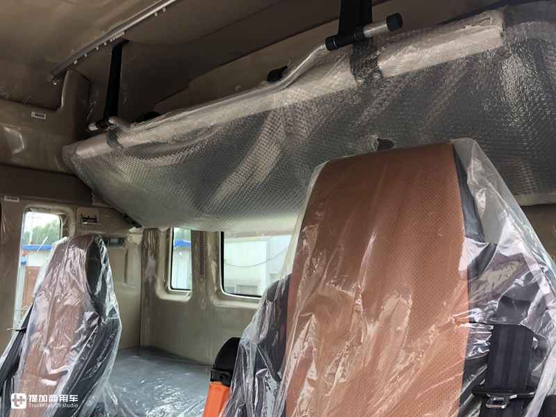 自重不足8.1吨,480马力曼技术动力配AMT变速器,高配版豪沃TX7实拍 - 第16张 - 提加商用车网 自重不足8.1吨,480马力曼技术动力配AMT变速器,高配版豪沃TX7实拍 - 第16张