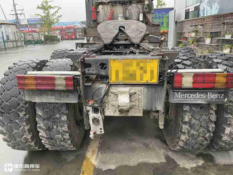 奔驰4160大件运输车实拍,V8动力全驱底盘,据说落地三百多万 - 第18张 - 提加商用车网 奔驰4160大件运输车实拍,V8动力全驱底盘,据说落地三百多万 - 第18张