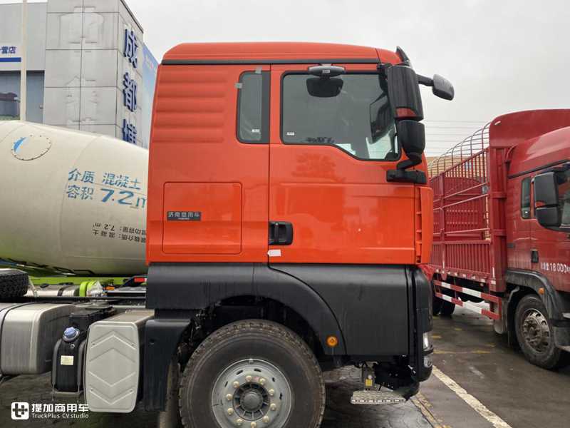 汕德卡主力工程车,440大马力舒适又高端,最强国产自卸车来了 - 第3张 - 提加商用车网 汕德卡主力工程车,440大马力舒适又高端,最强国产自卸车来了 - 第3张