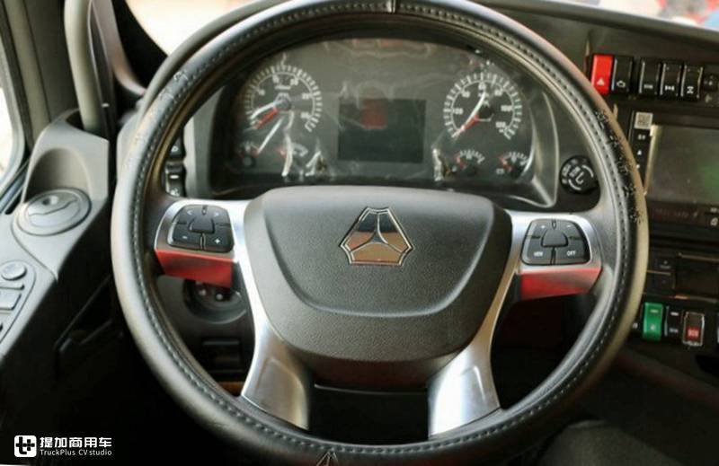 汕德卡主力工程车,440大马力舒适又高端,最强国产自卸车来了 - 第8张 - 提加商用车网 汕德卡主力工程车,440大马力舒适又高端,最强国产自卸车来了 - 第8张