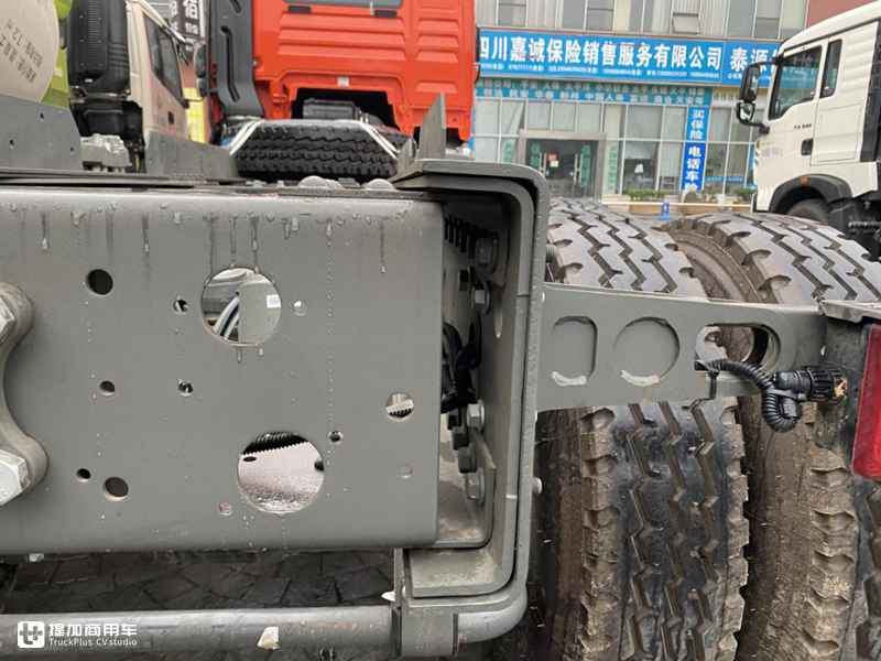 汕德卡主力工程车,440大马力舒适又高端,最强国产自卸车来了 - 第11张 - 提加商用车网 汕德卡主力工程车,440大马力舒适又高端,最强国产自卸车来了 - 第11张