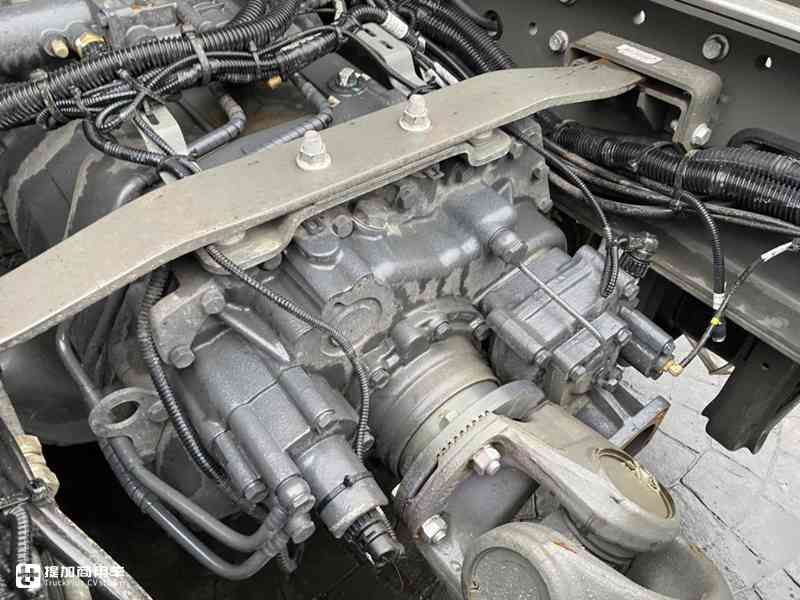 汕德卡主力工程车,440大马力舒适又高端,最强国产自卸车来了 - 第10张 - 提加商用车网 汕德卡主力工程车,440大马力舒适又高端,最强国产自卸车来了 - 第10张