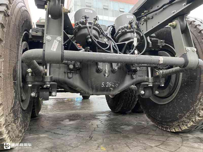 汕德卡主力工程车,440大马力舒适又高端,最强国产自卸车来了 - 第13张 - 提加商用车网 汕德卡主力工程车,440大马力舒适又高端,最强国产自卸车来了 - 第13张