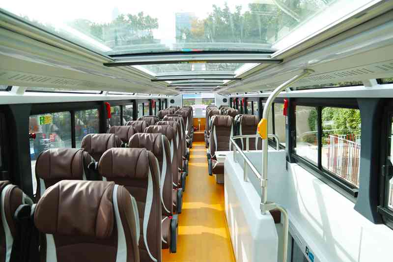 打造“深度慢游”观光线,全新比亚迪纯电动双层观光巴士首投深圳 - 第8张 - 提加商用车网 打造“深度慢游”观光线,全新比亚迪纯电动双层观光巴士首投深圳 - 第8张