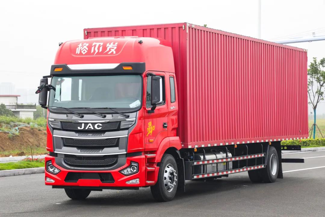 康明斯动力+9.8米货厢,格尔发旗舰版快递之星天生理想型 - 第5张 - 提加商用车网 康明斯动力+9.8米货厢,格尔发旗舰版快递之星天生理想型 - 第5张