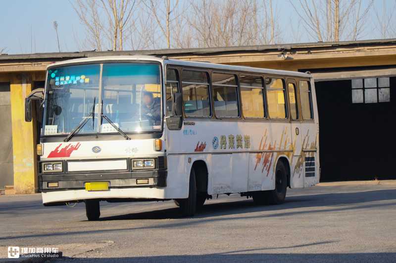 80年代畅销的客车,有着三菱的外表的这款黄海客车,还有人记得吗 - 第6张 - 提加商用车网 80年代畅销的客车,有着三菱的外表的这款黄海客车,还有人记得吗 - 第6张