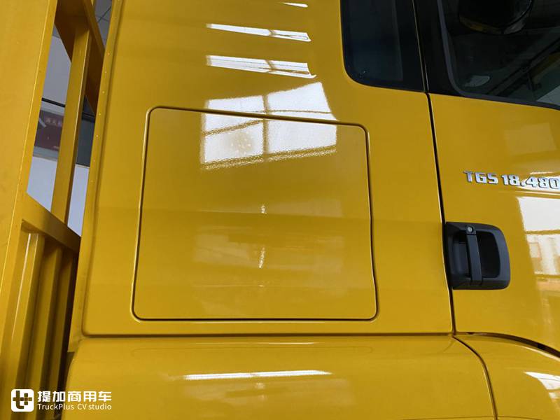 480马力,4X4全驱高顶双卧驾驶室,这台德国曼载货车真强悍 - 第6张 - 提加商用车网 480马力,4X4全驱高顶双卧驾驶室,这台德国曼载货车真强悍 - 第6张