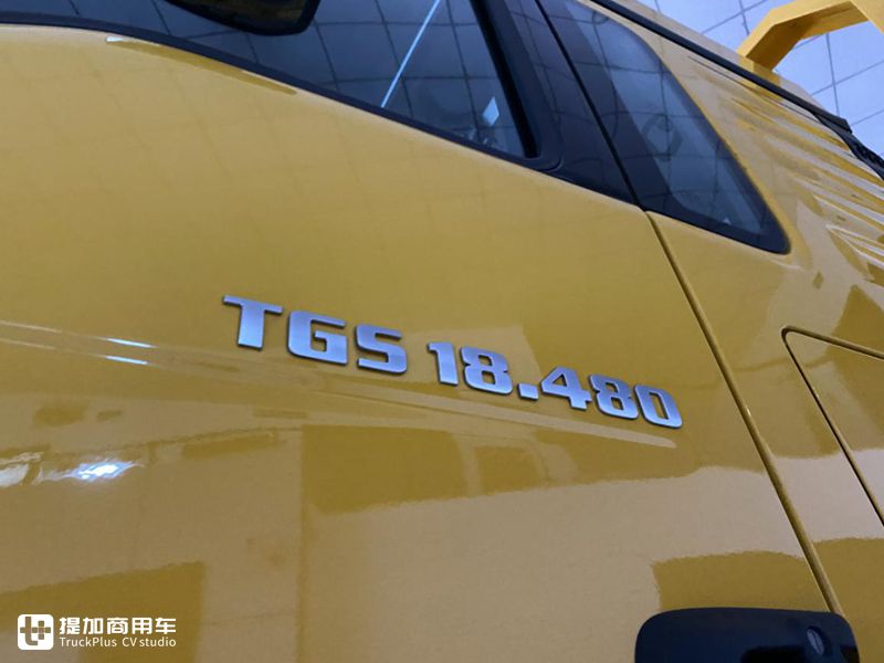 480马力,4X4全驱高顶双卧驾驶室,这台德国曼载货车真强悍 - 第9张 - 提加商用车网 480马力,4X4全驱高顶双卧驾驶室,这台德国曼载货车真强悍 - 第9张