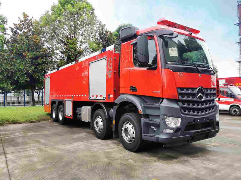 戴姆勒卡车与中集天达深化合作,以梅赛德斯-奔驰阿洛斯(Arocs)底盘助力中国消防事业 - 第5张 - 提加商用车网 戴姆勒卡车与中集天达深化合作,以梅赛德斯-奔驰阿洛斯(Arocs)底盘助力中国消防事业 - 第5张