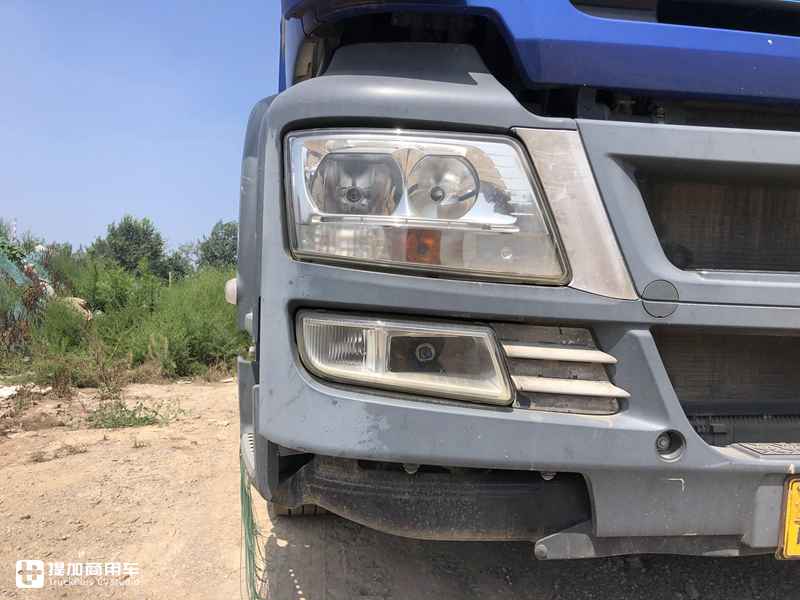 440马力的德国曼恩 TGS 牵引车,车主卖23万仍无人问津,究竟为何? - 第6张 - 提加商用车网 440马力的德国曼恩 TGS 牵引车,车主卖23万仍无人问津,究竟为何? - 第6张