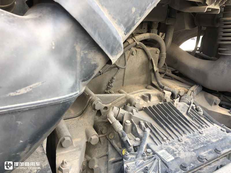 440马力的德国曼恩 TGS 牵引车,车主卖23万仍无人问津,究竟为何? - 第11张 - 提加商用车网 440马力的德国曼恩 TGS 牵引车,车主卖23万仍无人问津,究竟为何? - 第11张