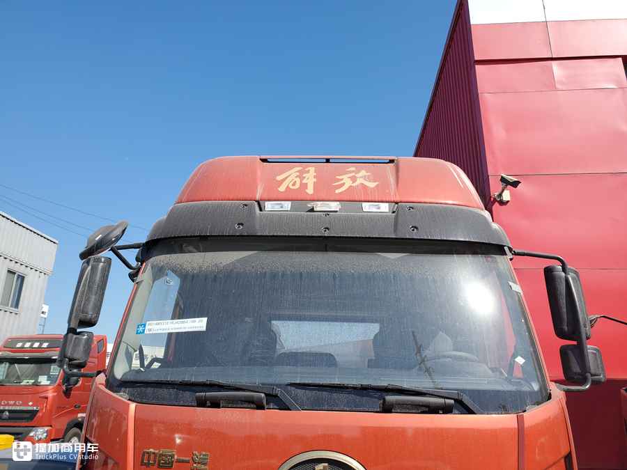 2020款解放旗舰中卡J6L实拍,内饰外观更高级,16.8万的售价很实惠 - 第3张 - 提加商用车网 2020款解放旗舰中卡J6L实拍,内饰外观更高级,16.8万的售价很实惠 - 第3张