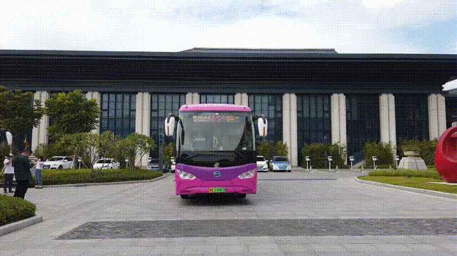 比亚迪C8投运机场快线 助力深圳打造首支纯电动机场快线车队 - 第2张 - 提加商用车网 比亚迪C8投运机场快线 助力深圳打造首支纯电动机场快线车队 - 第2张