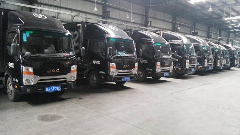 双11极速到货 顺丰的1000台江淮轻卡已准时签收 - 第1张 - 提加商用车网 双11极速到货 顺丰的1000台江淮轻卡已准时签收 - 第1张