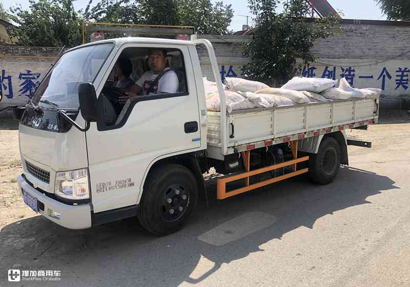 两口子认准江铃顺达小卡,幸福是靠双手奋斗出来的 - 第2张 - 提加商用车网 两口子认准江铃顺达小卡,幸福是靠双手奋斗出来的 - 第2张