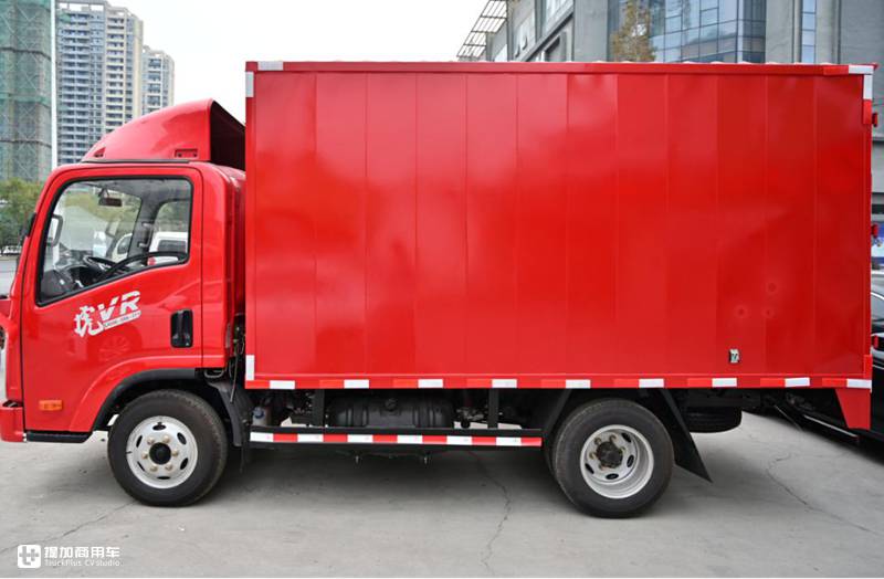 微卡车身轻卡的载重，窄体驾驶室内外都是亮点，这辆解放虎VR轻卡火了 - 第2张