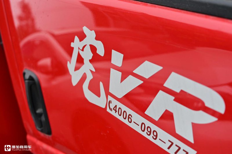 微卡车身轻卡的载重，窄体驾驶室内外都是亮点，这辆解放虎VR轻卡火了 - 第11张