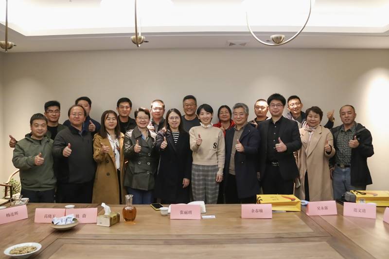 推动商用车全链条升级焕新,首届中国新未来商用车媒体沙龙成功举行 - 第1张 - 提加商用车网 推动商用车全链条升级焕新,首届中国新未来商用车媒体沙龙成功举行 - 第1张