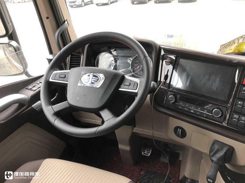 快递绿通都选它,操控性与J7一致,解放JH6自动挡载货车实拍 - 第13张 - 提加商用车网 快递绿通都选它,操控性与J7一致,解放JH6自动挡载货车实拍 - 第13张