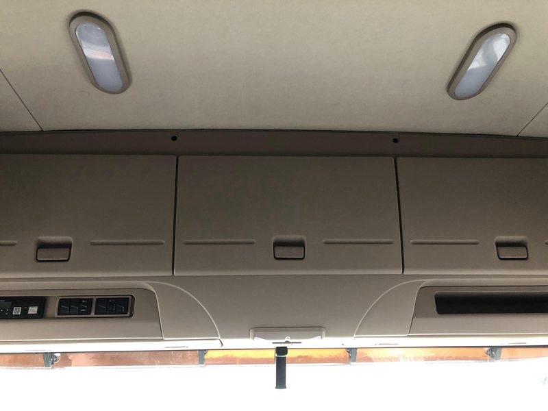 快递绿通都选它,操控性与J7一致,解放JH6自动挡载货车实拍 - 第15张 - 提加商用车网 快递绿通都选它,操控性与J7一致,解放JH6自动挡载货车实拍 - 第15张