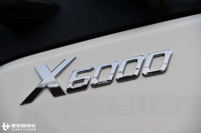 曝光2年后终于上市，德龙X6000重卡发生了啥改变？发动机大升级