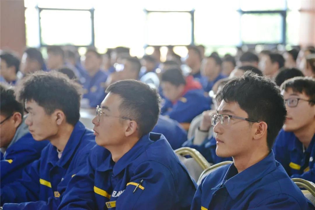 创新驱动,智领未来,徐工汽车举办2020年第四期重卡科技讲坛 - 第4张 - 提加商用车网 创新驱动,智领未来,徐工汽车举办2020年第四期重卡科技讲坛 - 第4张