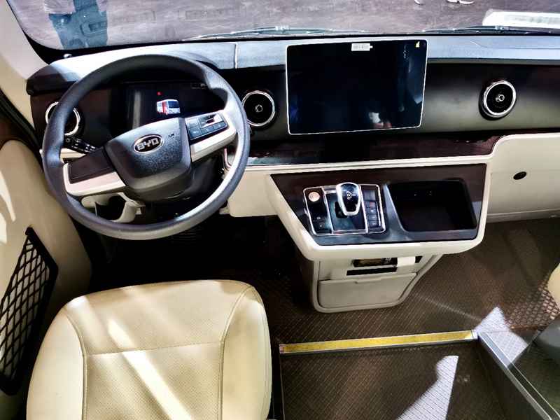 技术为王 创新引领 ,比亚迪商用车多款新品亮相北京道路运输车辆展 - 第5张 - 提加商用车网 技术为王 创新引领 ,比亚迪商用车多款新品亮相北京道路运输车辆展 - 第5张