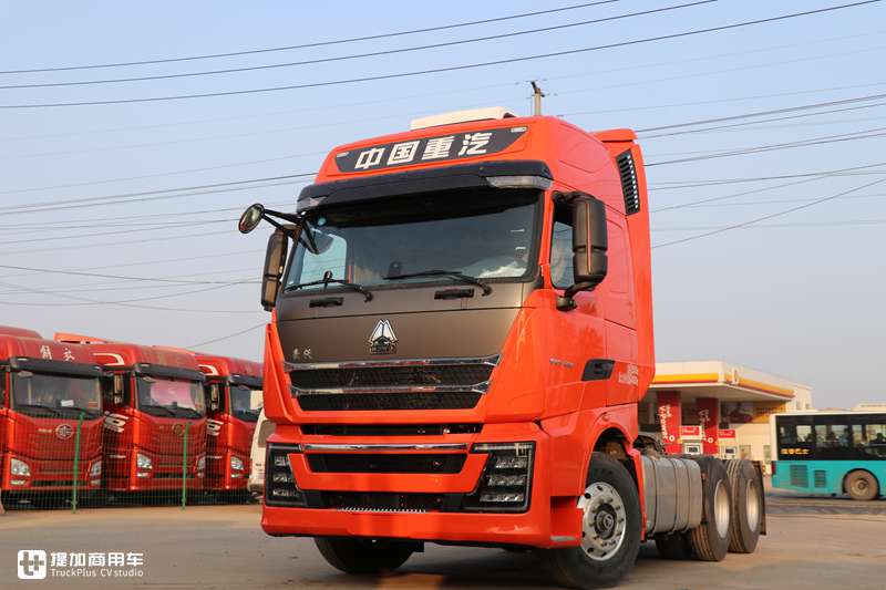 副驾都配豪华按摩椅,490马力无忧换档,售价34.8万的全新豪沃TH7重卡真香 - 第1张 - 提加商用车网 副驾都配豪华按摩椅,490马力无忧换档,售价34.8万的全新豪沃TH7重卡真香 - 第1张