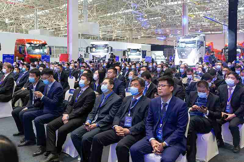 新时代、新科技、新重汽,中国重汽集团2021年供应商大会如期召开 - 第4张 - 提加商用车网 新时代、新科技、新重汽,中国重汽集团2021年供应商大会如期召开 - 第4张