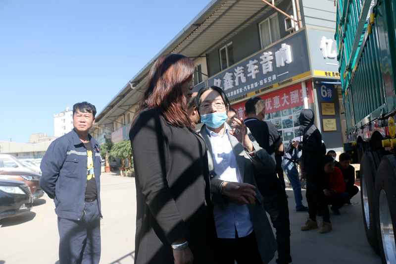 锣响新国标挂车引围观,昆明品鉴试驾活动圆满成功 - 第7张 - 提加商用车网 锣响新国标挂车引围观,昆明品鉴试驾活动圆满成功 - 第7张